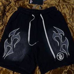 Men’s Small Hellstar Short