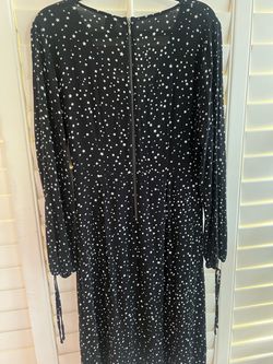 Women’s dress size medium