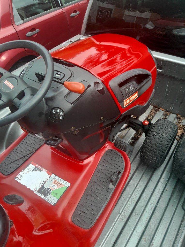 Craftsman YT4000 24HP Riding Lawnmower