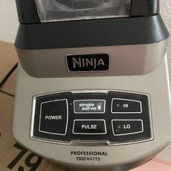 Licuadora Trabaja Muy Bien 