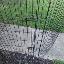 Dog Play Pen Cage In Excellent Condition 4 Feet Tall 