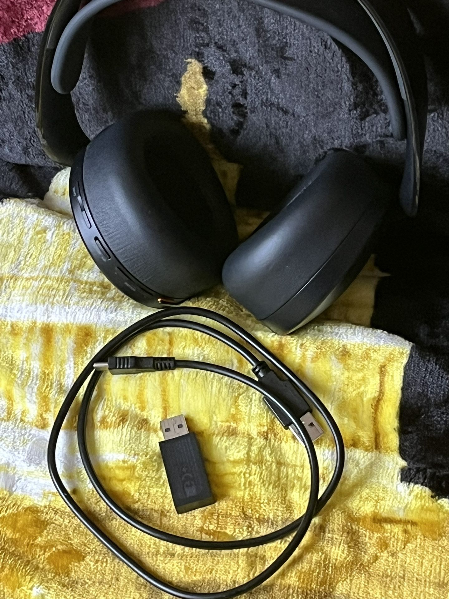 Sony Pulse 3D Headset With USB DONGLE (PS5)