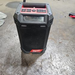Milwaukee M12 Bluetooth Speakers 