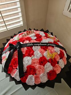 100 Ribbon Roses Buchon