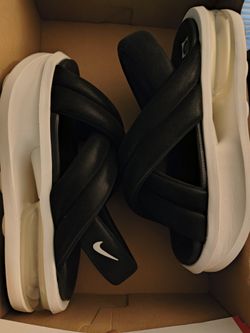 Women's Nike Airmax Isla Sandals 