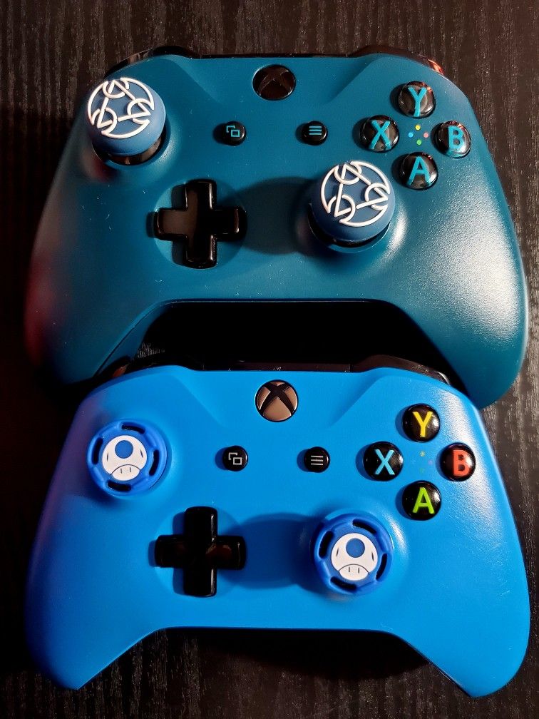 Custom Xbox One Controllers