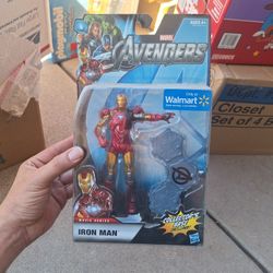 Marvel Legends Walmart Exclusive 2011 Avenger Iron Man $25