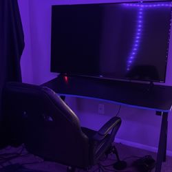 55 Inch Onn Roku Tv/Gaming Desk/Gaming Chair !