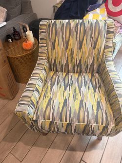 Accent chair