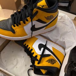 Jordan 1 Retro Low Se size 9 men