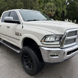 2016 RAM 2500 CREW CAB  LARAMIE 