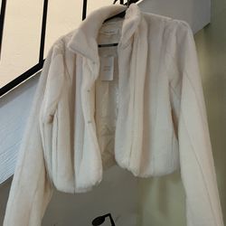 Pink Rose White Cropped Faux Fur Coat, Size XL