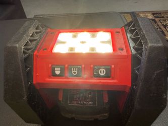 MILWAUKEE FLOOD LIGHT CAT,2361-20 TOOL ONLY.