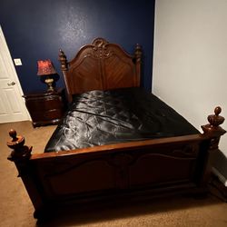 Queen Bedroom Set 