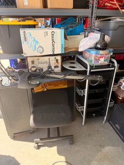 Nail stand, chair, hair rollers, cotton, hair stand for tools, light with magnifying glass, extension cord