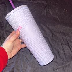 large starbucks cup