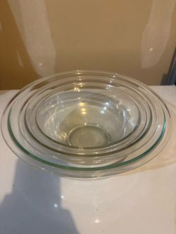 Pyrex Glass Nesting Mixing Bowl Set – 1.5L, 2.5L, 3.8L