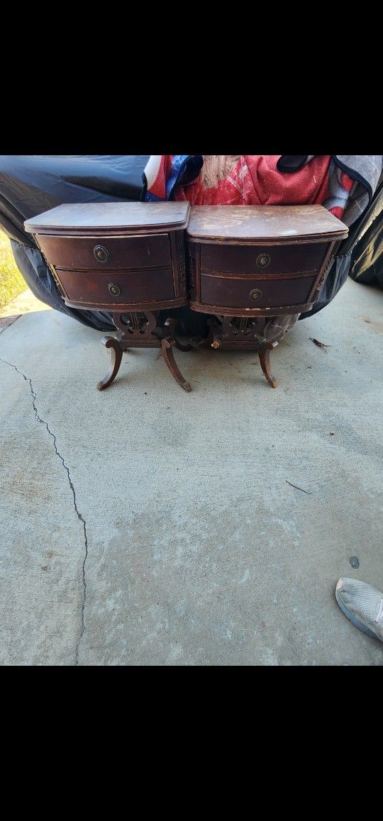 Antique Night Stands Tables For Free