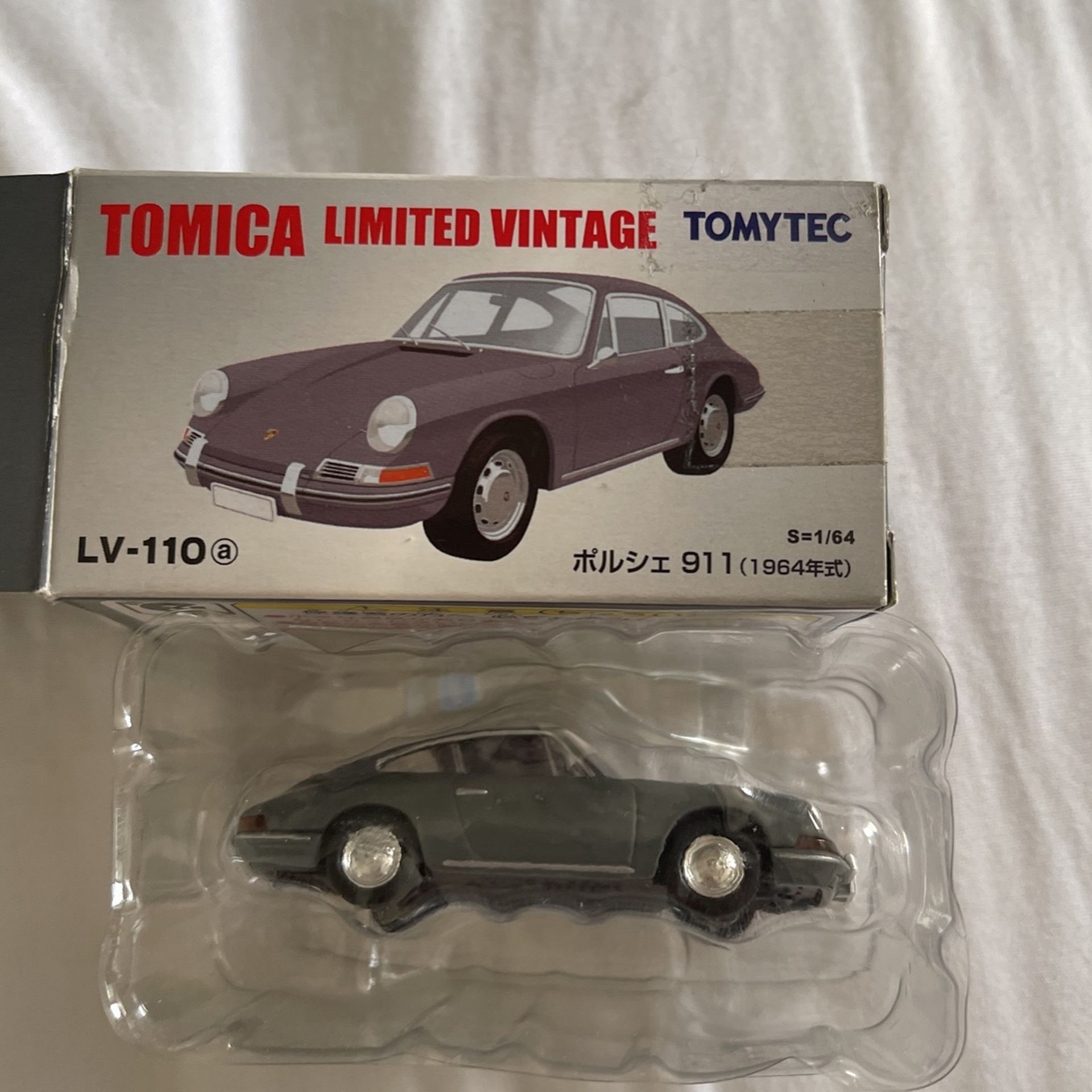 1:64 TOMICA ポルシェ911 (1964年式) LV-110 Tomica Limited Vintage