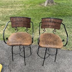 Bar Stools 