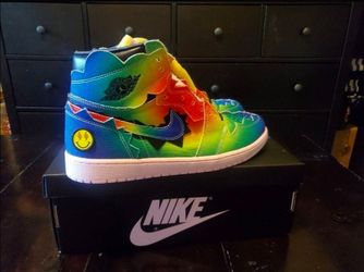 Jordan 1 J Balvin never worn Size 13