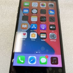 iPhone 7 factory unlock to any carrier 32 GB good condition