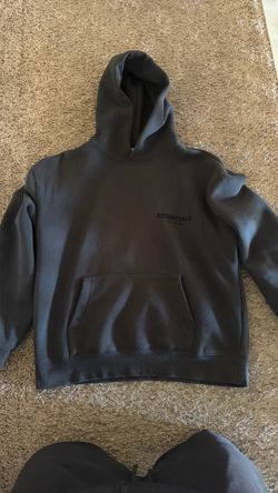 Essential hoodie