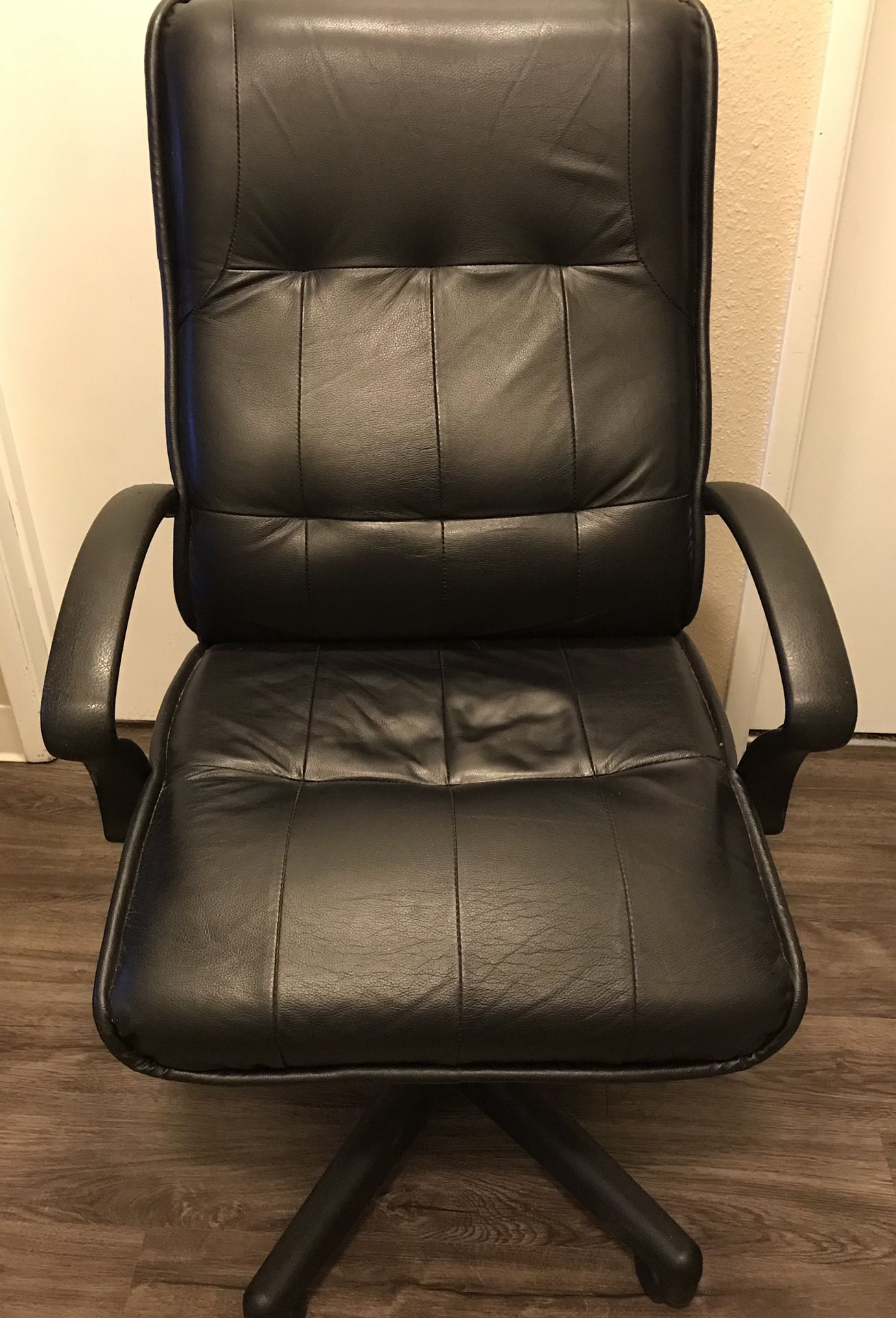 Faux Leather Computer and Desk Chair