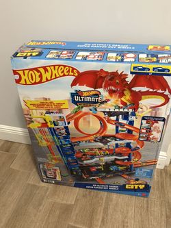 Hot wheels ultimate garage