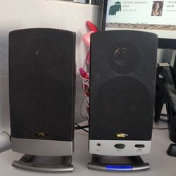 Computer Speaker 🎶 Sistema de Altavoz para Computadora