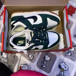 Dunk Lows 