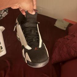Air Jordan 14 Retro Black Toe Size-8