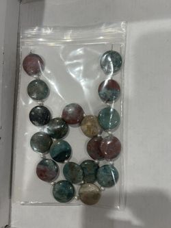 Flat Green Stones With Pearls Necklace And Bracelet 