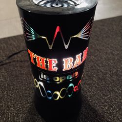 The Bar Is Open, Bar Light
