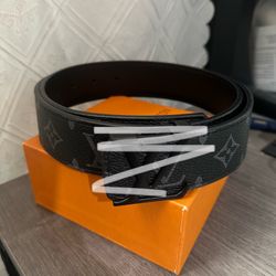 Black Buckle Designer Belt 