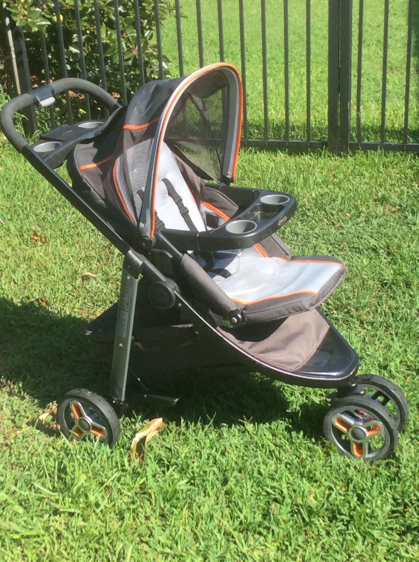 VERY NICE GRACO JOGGING STROLLER