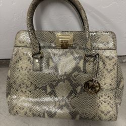 Michael Kors Handbag Snake Skin Print - Gray