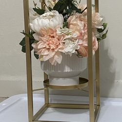 Large Metal Gold Or Silver Candle Holders Or Florals