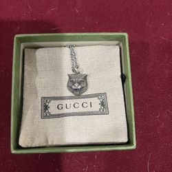Gucci Necklace in silver with feline head