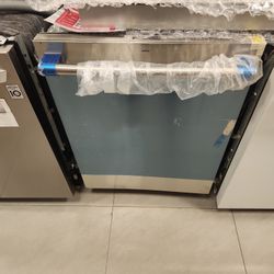 MONOGRAM DISHWASHER 