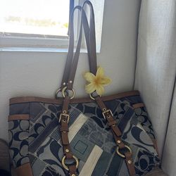 Coach purse