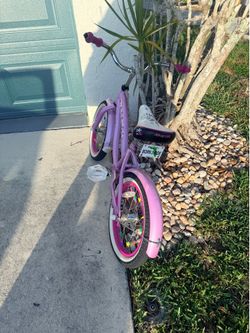 Girls bike