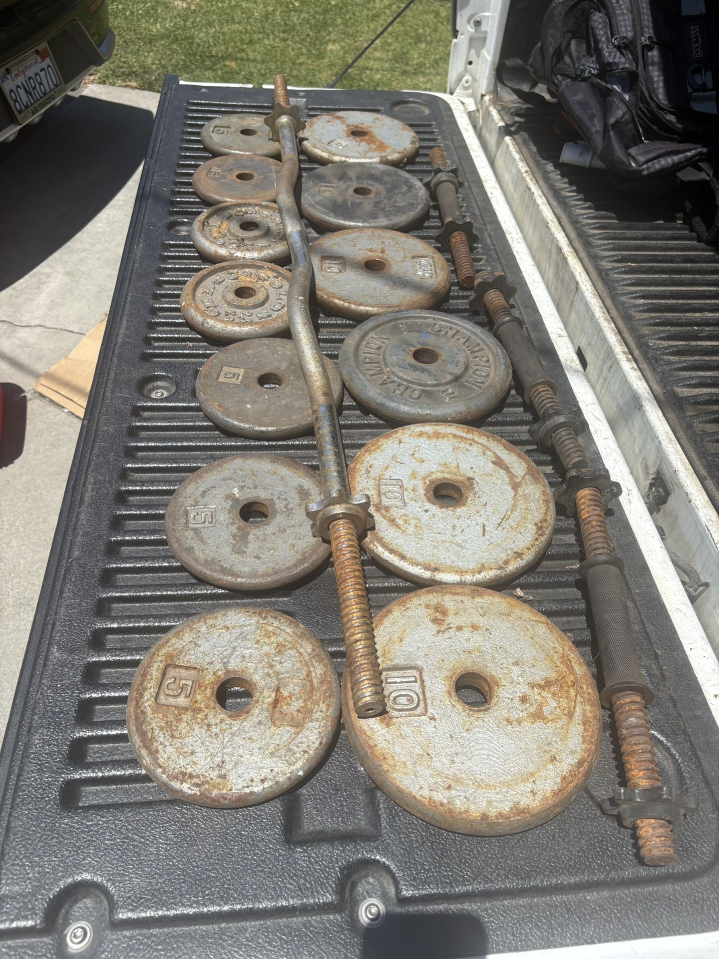 Vintage Champion Weight Set – 90+ lbs – Bar & Dumbbells – Rusty but Solid