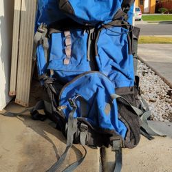 Everest Hiking Backpack