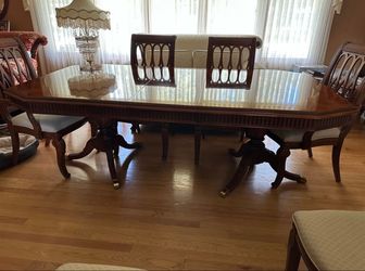 Elegant Solid Wood Dining Table Set – 6 Chairs Included
