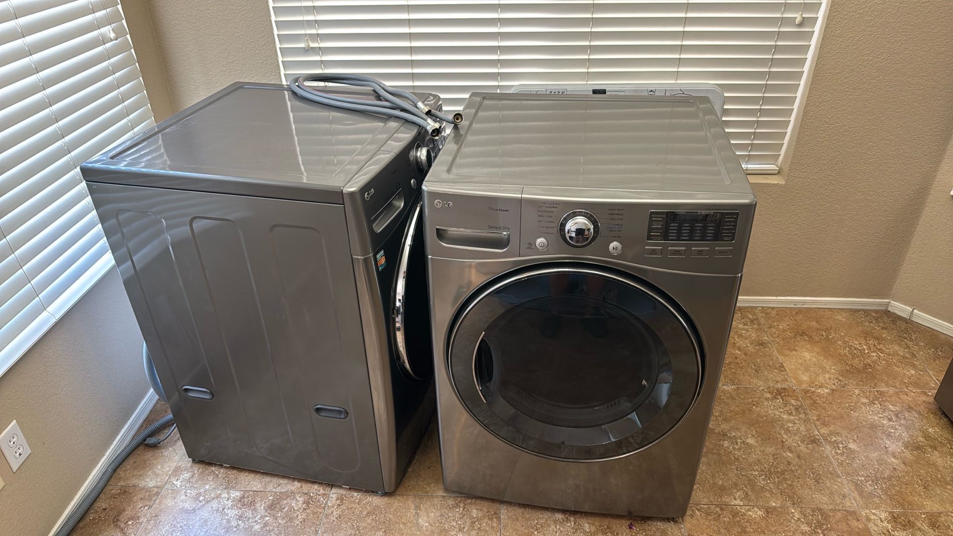 LG Washer and Dryer Set
