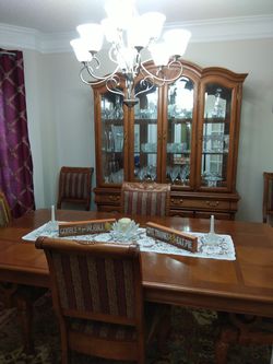 Dining room set with China Cabinet