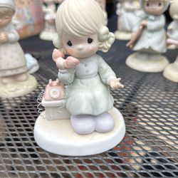 Precious Moments Figurine  Tell It to Jesus