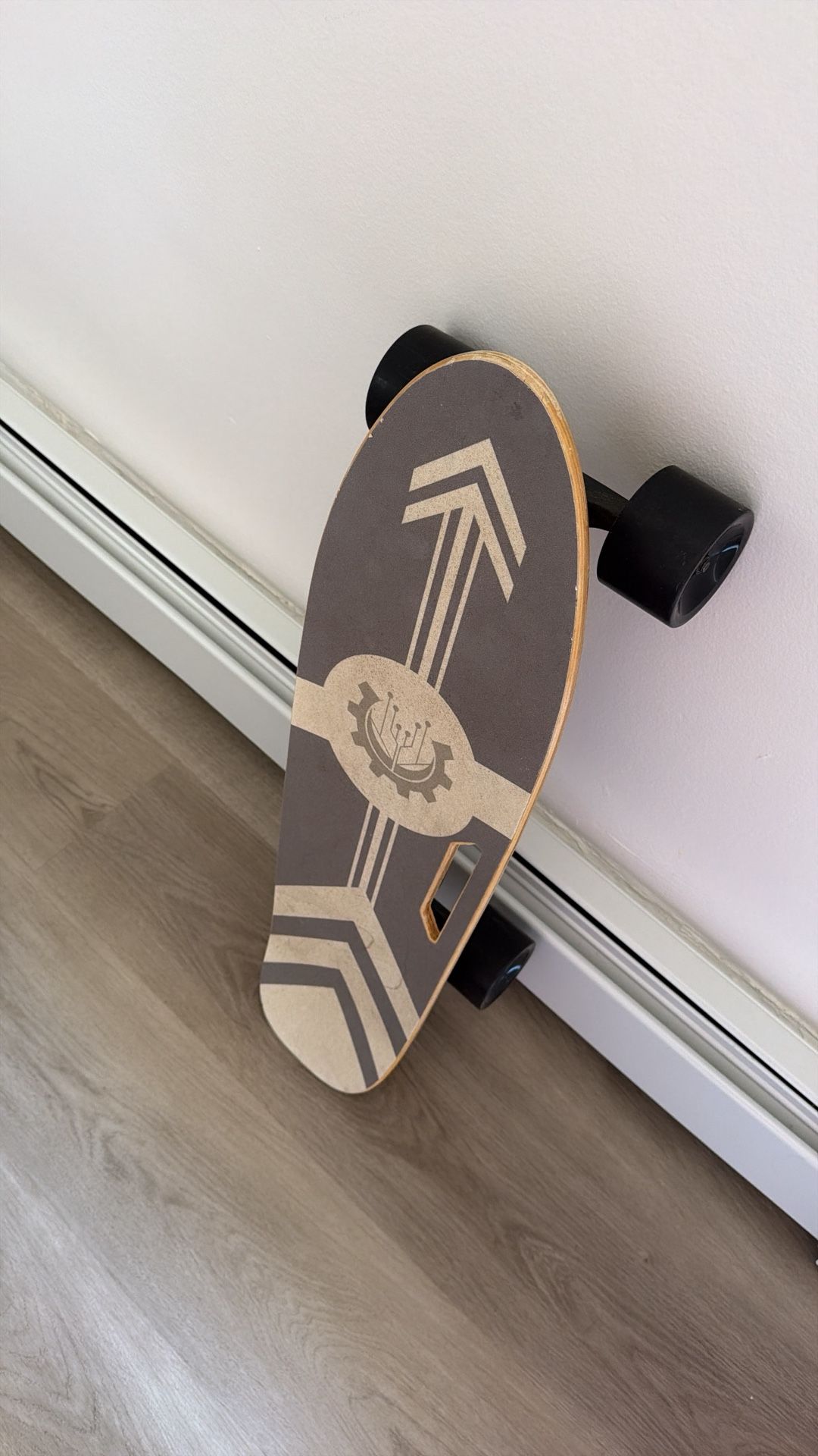 Electronic Skateboard