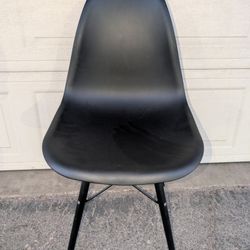 Molded Plastic Shell Chair